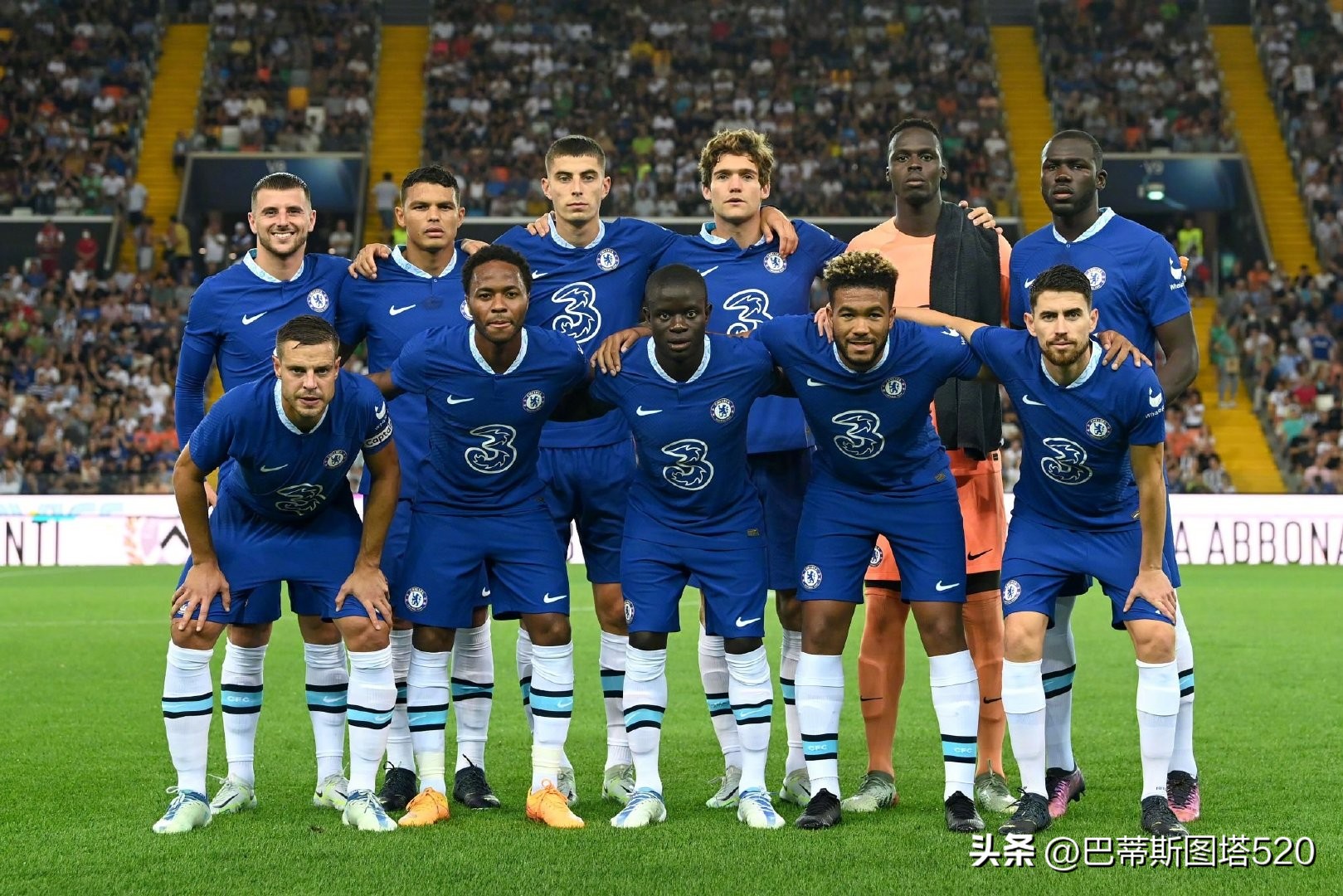 与此同时 与此同时