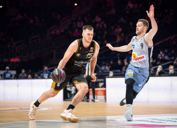 拉赫和马内 拉赫和马内