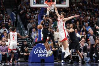 选秀大会中 选秀大会中